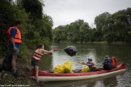 Volunteer Efforts Mitigate Plastic Waste Crisis: Removal of Tons of Rubbish from Hungarian River